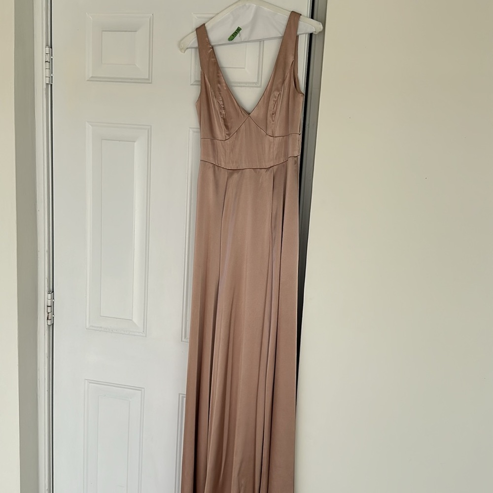 Used one time - Picture 2 of 3